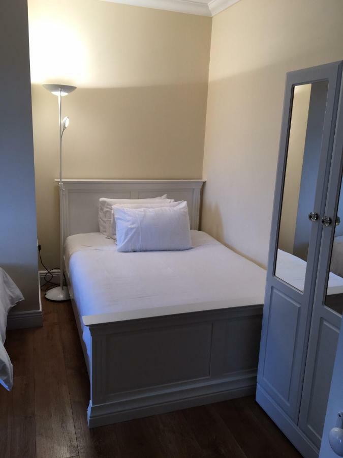 Aine Rose Guest Accommodation Dublin Ngoại thất bức ảnh